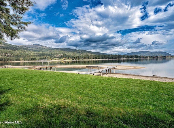 65 Sawyer Ave, Priest River, ID 83856