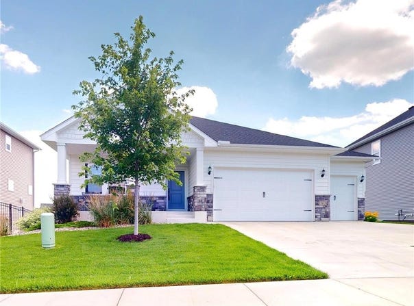 15613 116th Avenue N, Dayton, MN 55369
