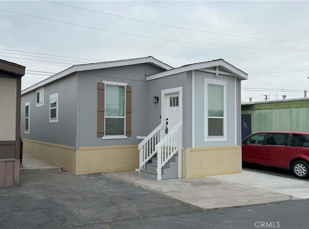 630 S Maple Avenue, Montebello, CA 90640