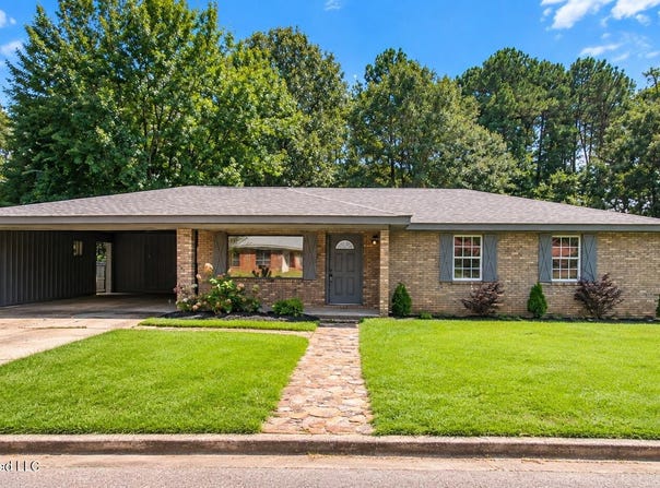 1018 Glenmore Drive, Columbia, MS 39429