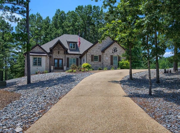17 Captura Circle, Hot Springs Village, AR 71909