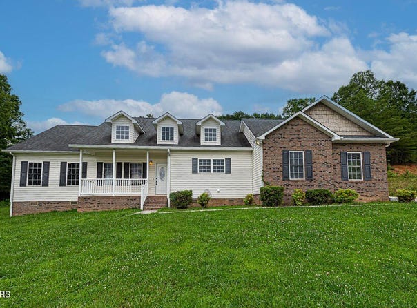 200 W Park Circle, Decatur, TN 37322