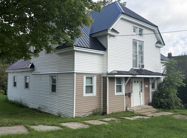 123 Washington Street, Smethport, PA 16749
