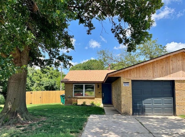 12519 SW 2nd Street, Yukon, OK 73099