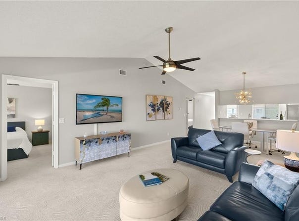 6945 Dennis, NAPLES, FL 34104