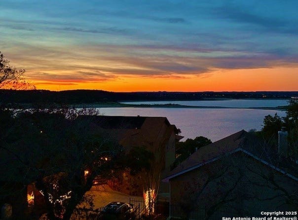 1871 Patty, Canyon Lake, TX 78133