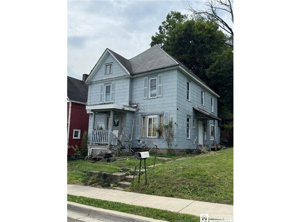 7 Lincoln Street, Jamestown, NY 14701