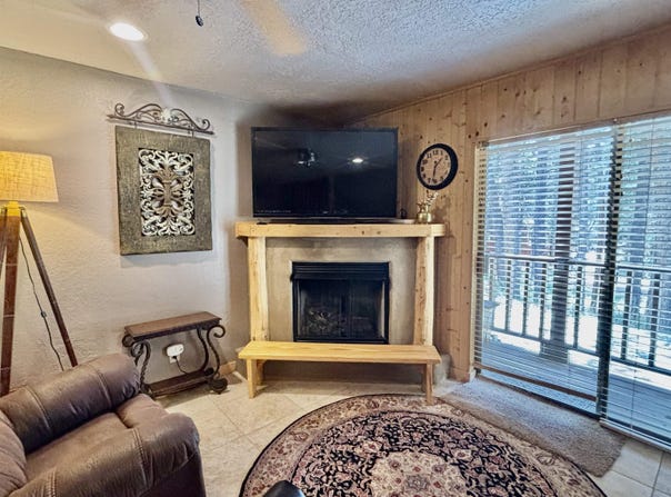 21 Jackson Hole, Angel Fire, NM 87710