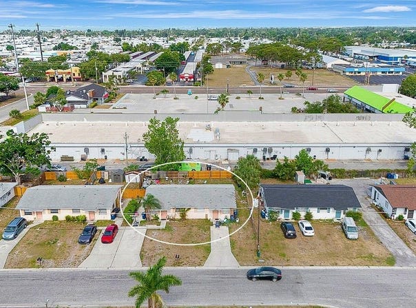 6520/6522 12th Street W, Bradenton, FL 34207