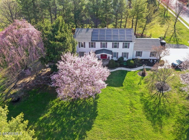 475 Grace Hill Road, Monroe, NJ 08831