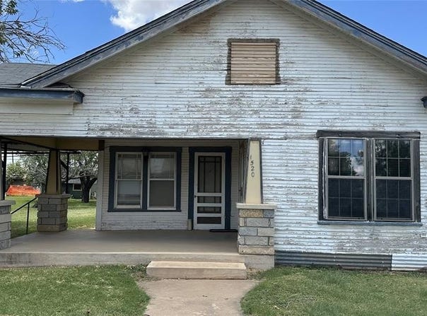1520 Avenue N, Anson, TX 79501