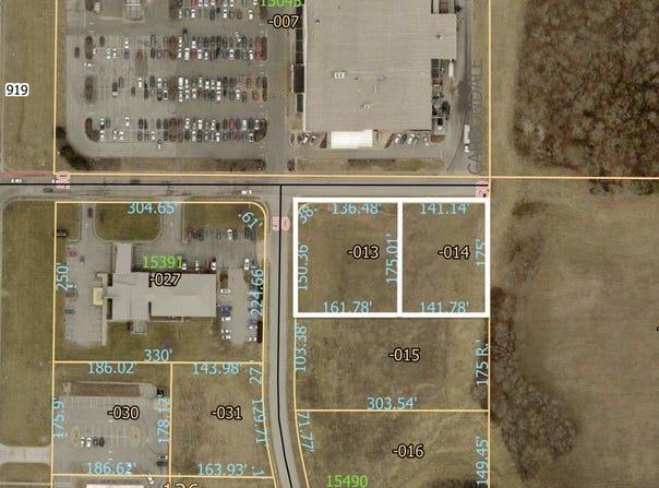 E Sunny Acres Road, Carbondale, IL 62901