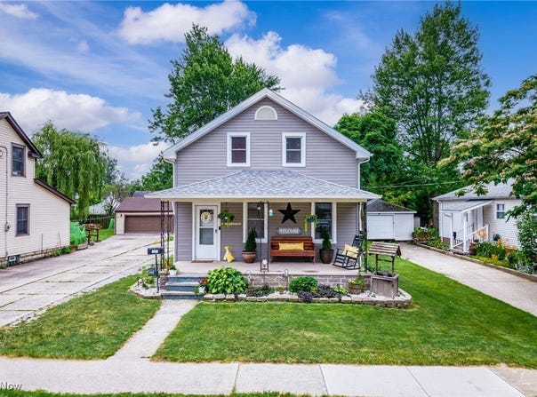 208 Clark Street, Berea, OH 44017