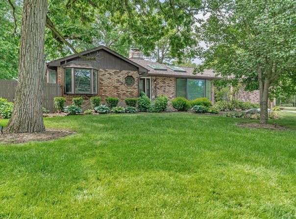 9109 West 123rd Street, Palos Park, IL 60464
