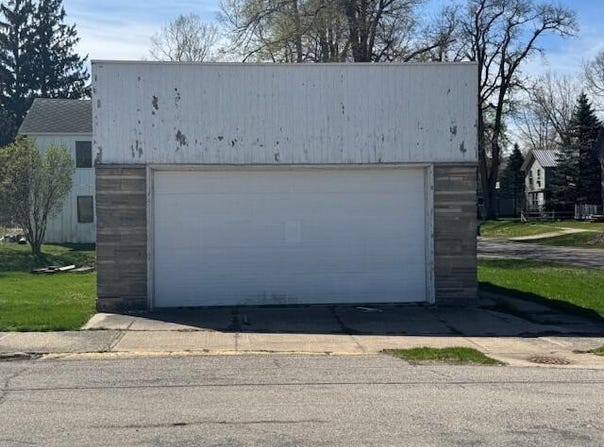 135 W Hakes Street, Montgomery, MI 49255