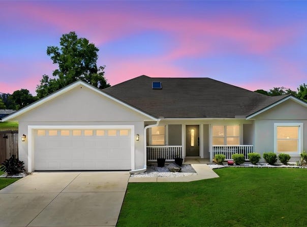 120 FLORIDANA Road, DEBARY, FL 32713