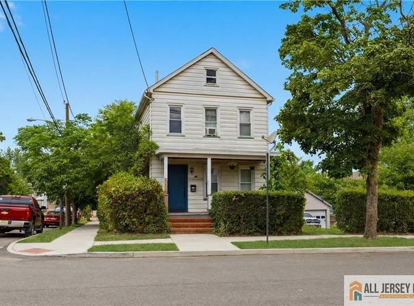 131 Jones Avenue, New Brunswick, NJ 08901