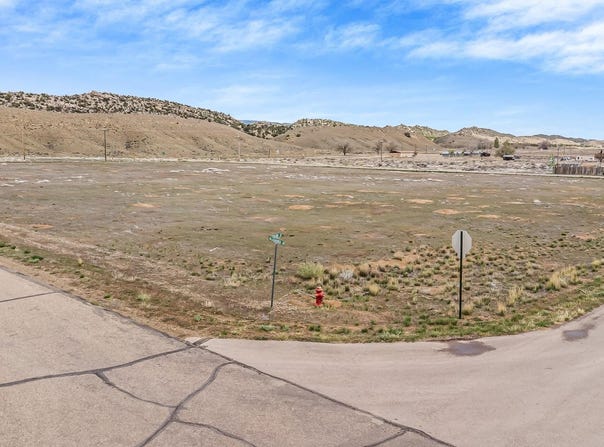 2nd Street, Dinosaur, CO 81610