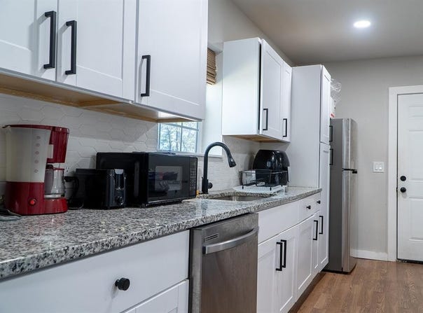 1406 Morse Street, Commerce, TX 75428