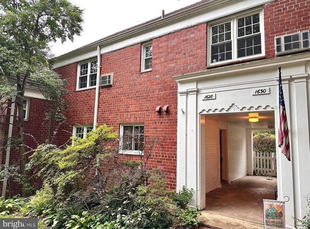 1628 MOUNT EAGLE PL, ALEXANDRIA, VA 22302