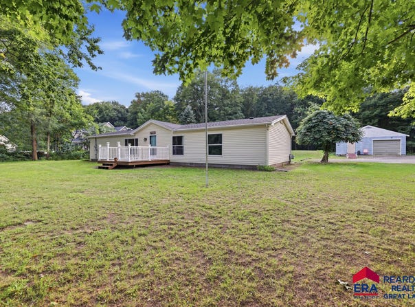 5799 Verta Drive NE, Belmont, MI 49306