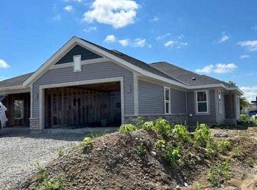 532 Hunter Oaks Blvd, Watertown, WI 53094