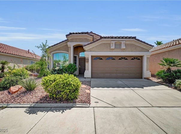 3520 Round Valley Way, Las Vegas, NV 89129