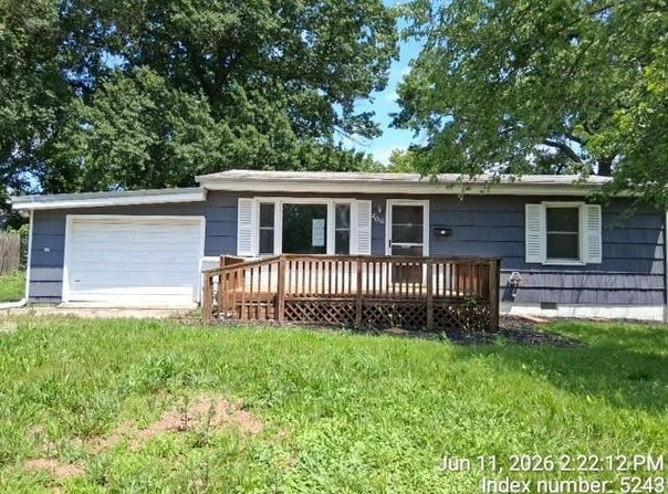 206 S Madison Avenue, Knob Noster, MO 65336