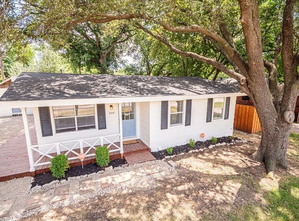 104 Alice Drive, Little Elm, TX 75068