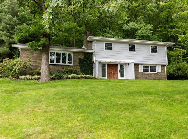 17 Highland Drive, Corning City, NY 14830