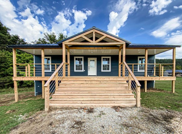 346 Crocket Lane, Norfork, AR 72658