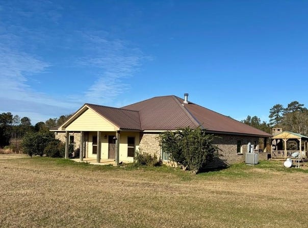 294 Simon Rd., Tylertown, MS 39667