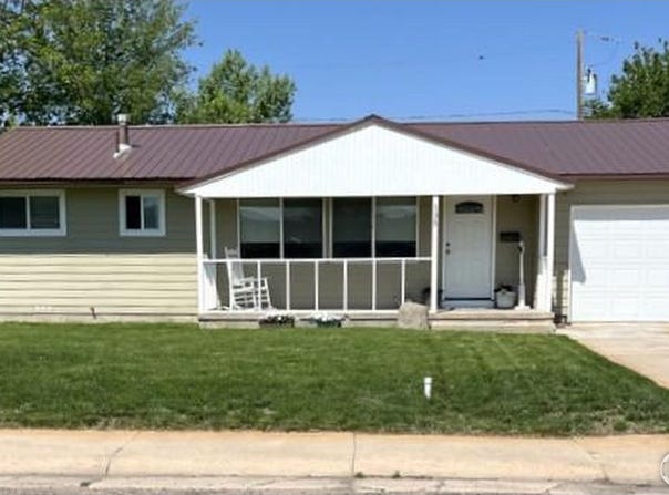 135 Acoma St, Sterling, CO 80751