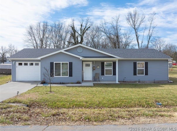 208 E.Jemphrey Street, Eldon, MO 65026