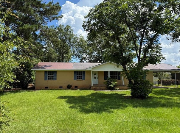 108 N Jones Avenue, Frisco City, AL 36445