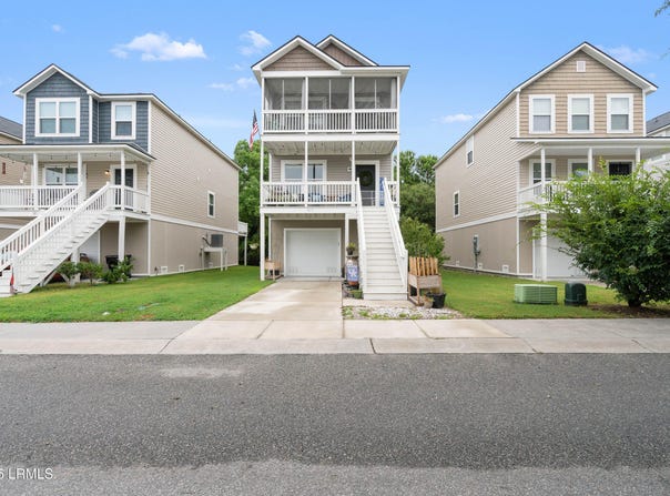 111 Palmetto Breeze Circle, Beaufort, SC 29907