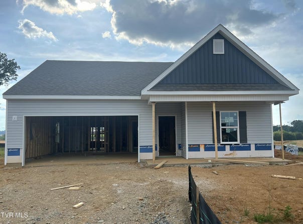 327 Cookie Loop, Gray, TN 37615