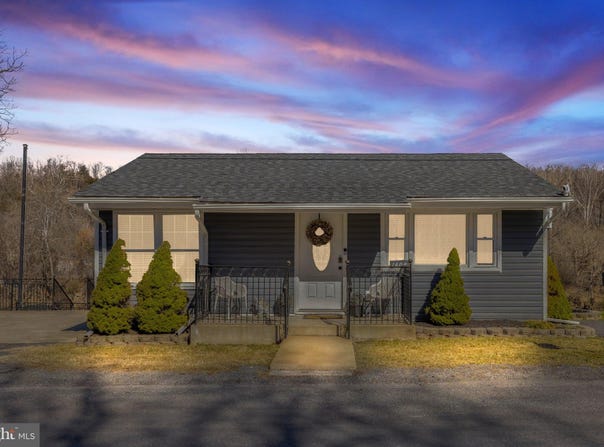 1408 WINCHESTER PIKE, FRONT ROYAL, VA 22630