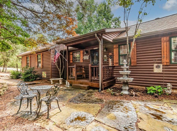 148 Belgian Road, Branson West, MO 65737