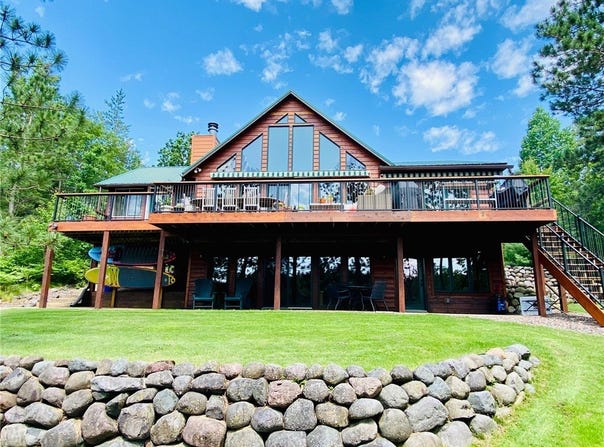 N13616 Indianhead Drive, Minong, WI 54859