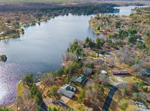 361 Yeoman Court, Nekoosa, WI 54457