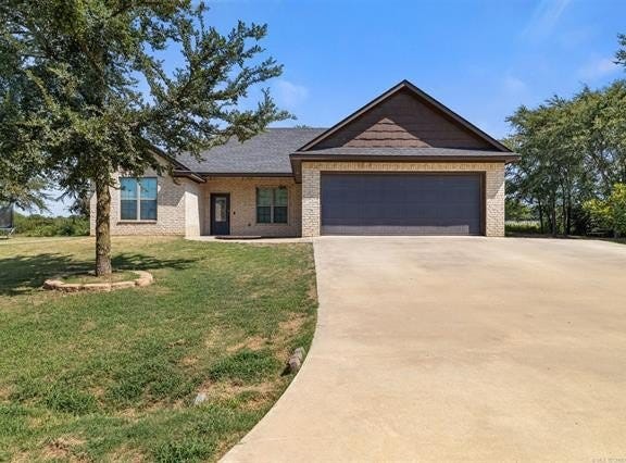 350 Edgewood Circle, Durant, OK 74701