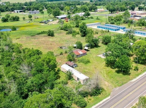 5612 Fm 247 Farm to Market Road, Midway, TX 75852