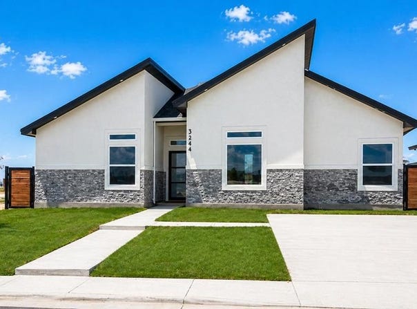 3244 Ethel, Eagle Pass, TX 78852