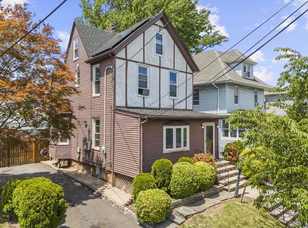 633 CHESTNUT ST, Kearny, NJ 07032