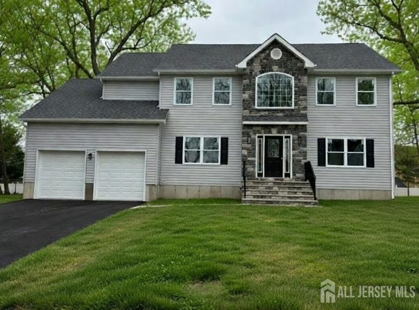 40 Ave I, Monroe, NJ 08831