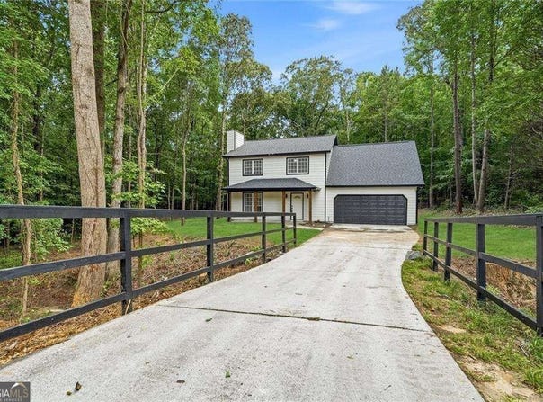 3434 Irvin Drive, Loganville, GA 30052