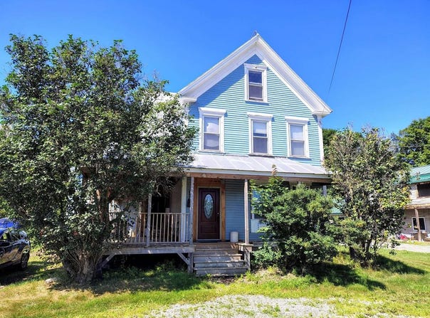 262 Main Street, Bingham, ME 04920