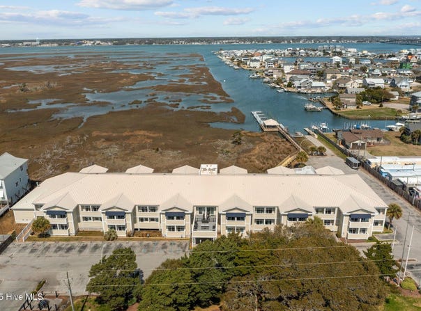 602 W Fort Macon Road, Atlantic Beach, NC 28512
