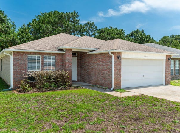 2070 Catline Circle, Navarre, FL 32566